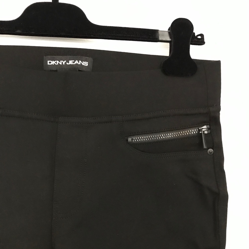 DKNY jean stretch jaggings